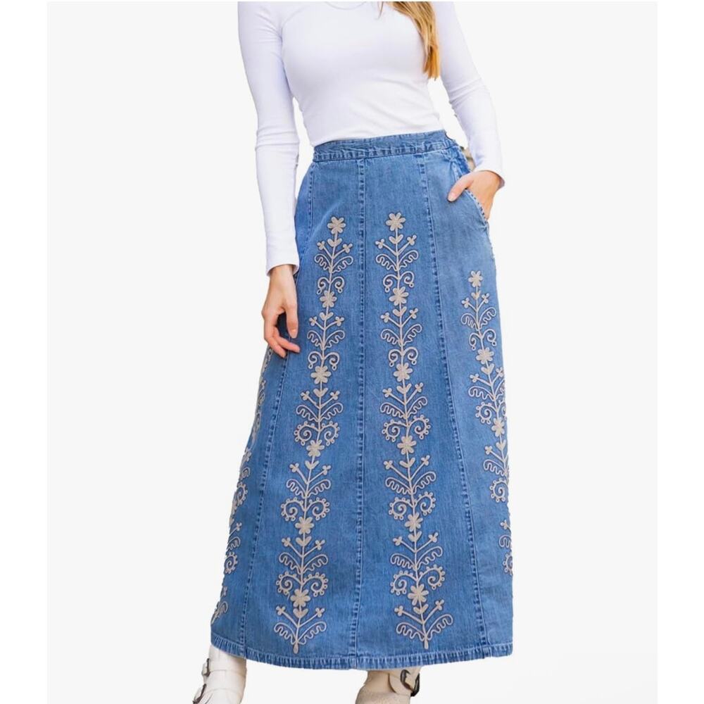 NWT Young Threads Embroidered Denim Maxi Skirt